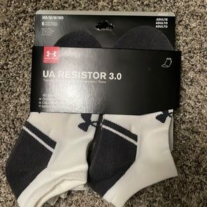 Mens underarmour socks